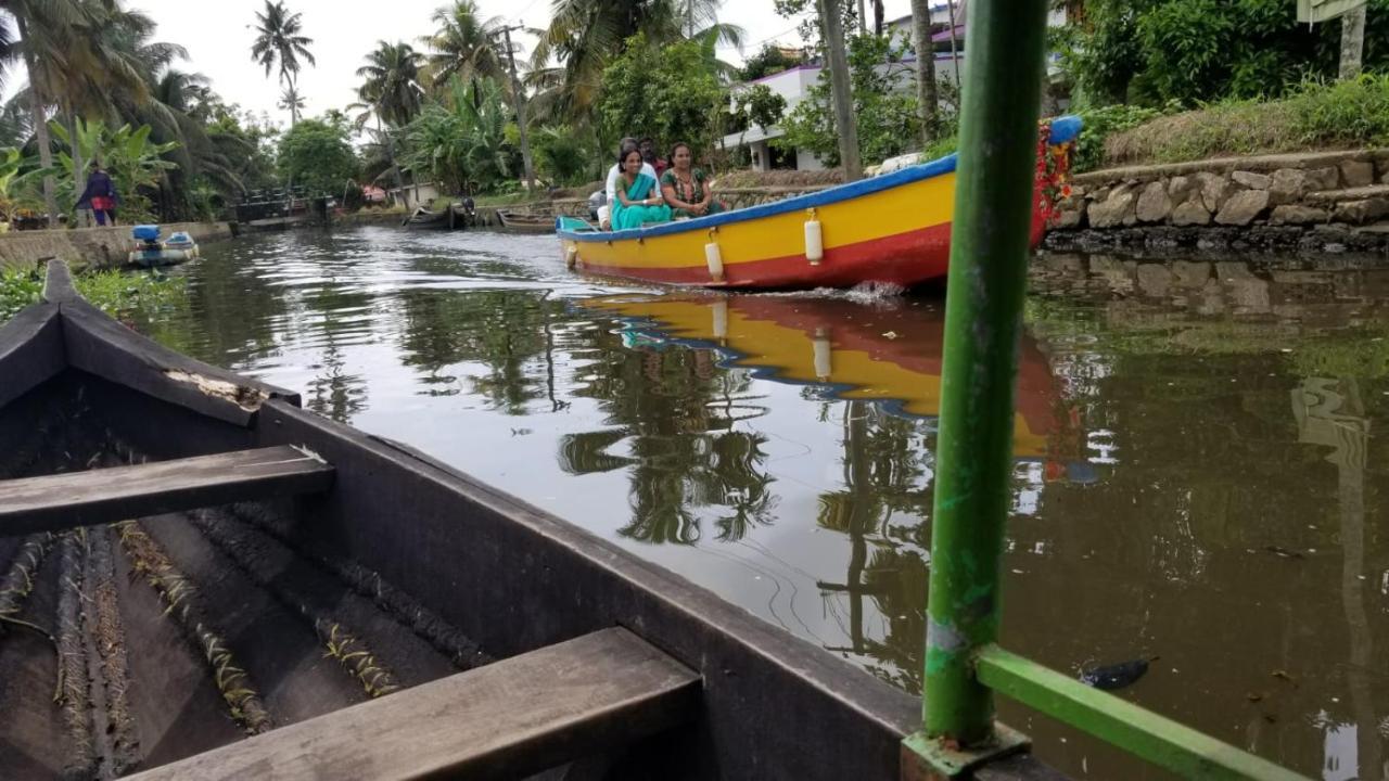 Ferienwohnung Blues Alappuzha Exterior foto